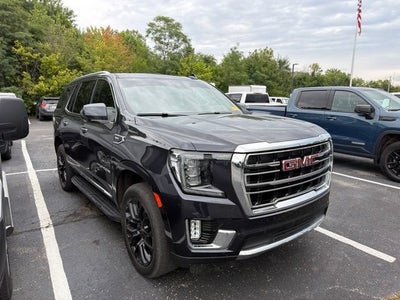 2023 GMC Yukon SLT