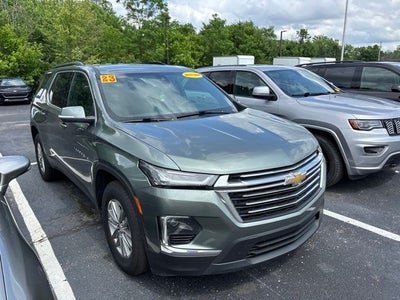 2023 Chevrolet Traverse LT Leather