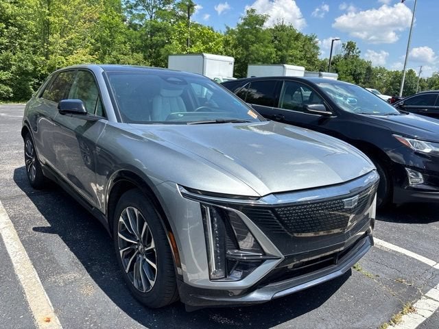 2024 Cadillac LYRIQ Sport 1