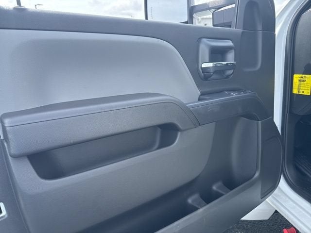 2024 Chevrolet Silverado 5500 HD Work Truck