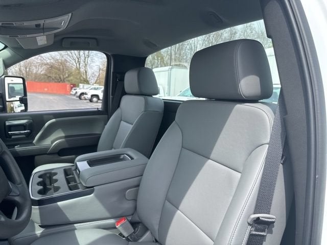 2024 Chevrolet Silverado 5500 HD Work Truck