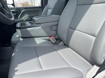 2024 Chevrolet Silverado 5500 HD Work Truck