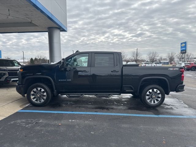 2025 Chevrolet Silverado 2500HD Custom