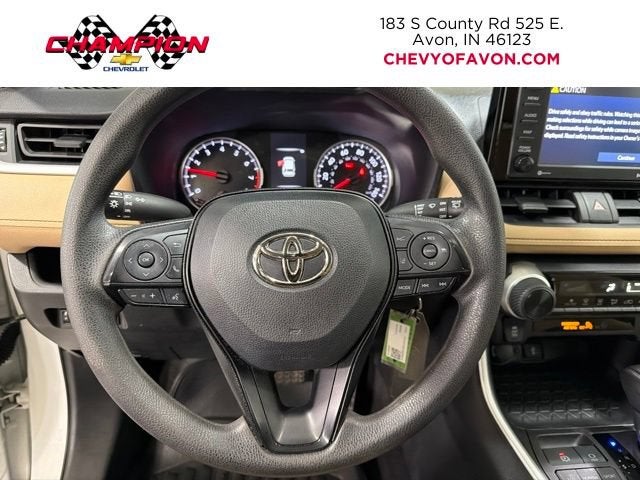 2022 Toyota RAV4 LE
