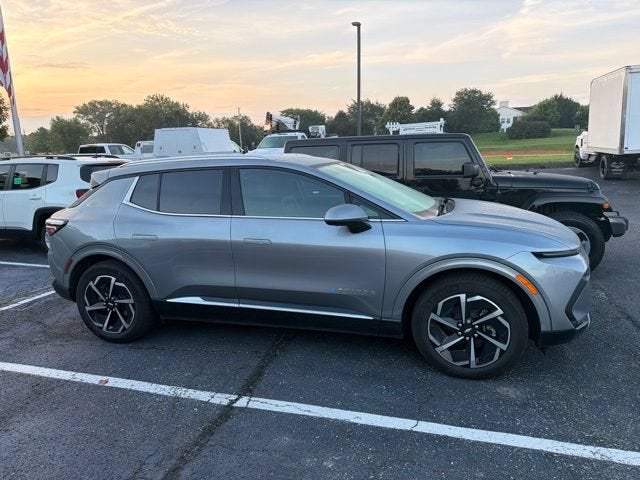 2024 Chevrolet Equinox EV 2LT