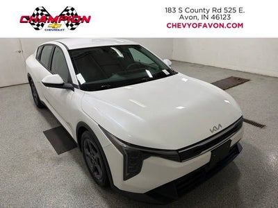 2025 Kia K4 LXS