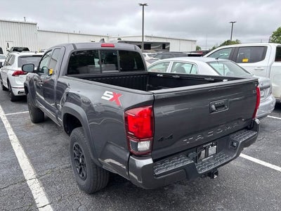 2022 Toyota Tacoma 4WD SR