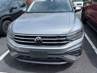 2023 Volkswagen Tiguan 2.0T SE