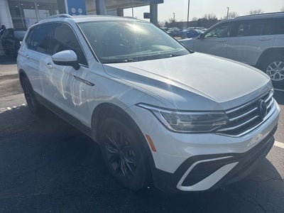2023 Volkswagen Tiguan 2.0T SE