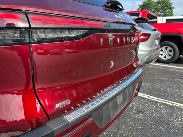 2023 INFINITI QX60 LUXE
