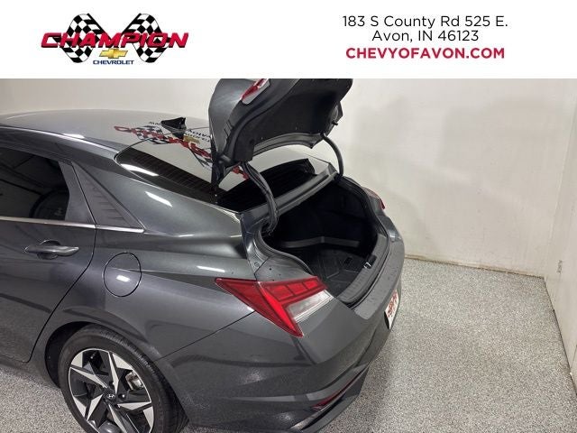 2022 Hyundai Elantra SEL