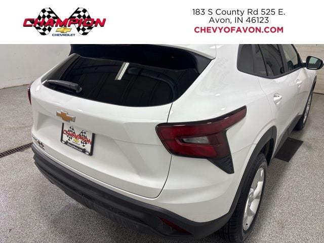 2025 Chevrolet Trax LS