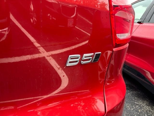 2023 Volvo XC40 Plus Bright Theme