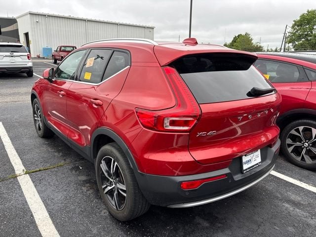 2023 Volvo XC40 Plus Bright Theme